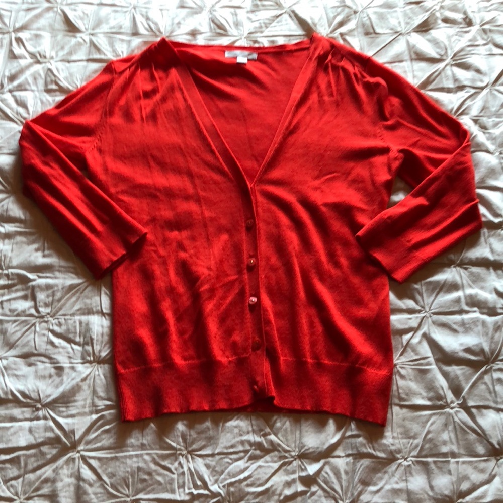NY&Co Size Med. Lightweight Cardigan.